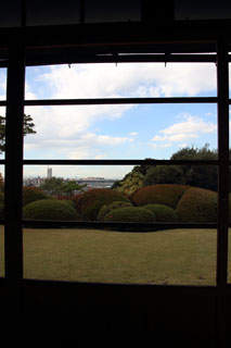 戸定邸 昔は富士山が見られた窓