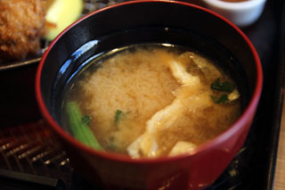 大戸屋 広島産かきフライ定食 味噌汁